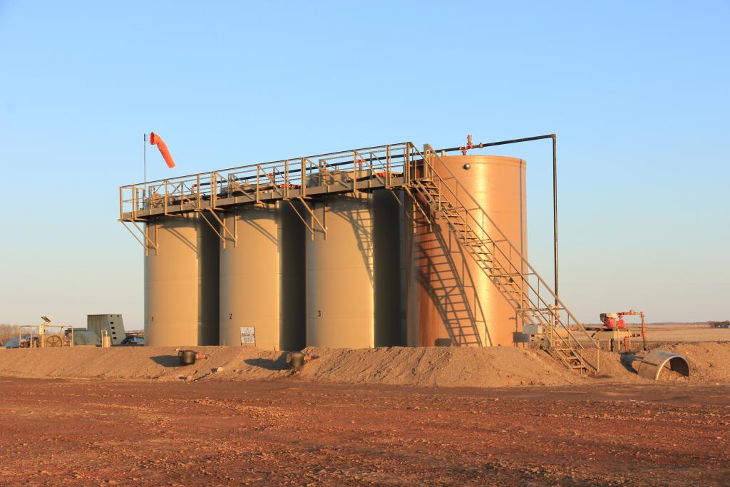How Oil and Gas Investors Can Plan Ahead for Year-End Taxes